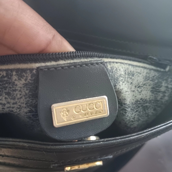 Vintage Gucci crossbody bag. With additional pouch - Picture 9 of 9